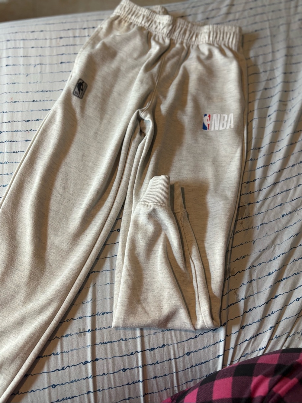 NBA Kids Cream Sweatpants with Logo